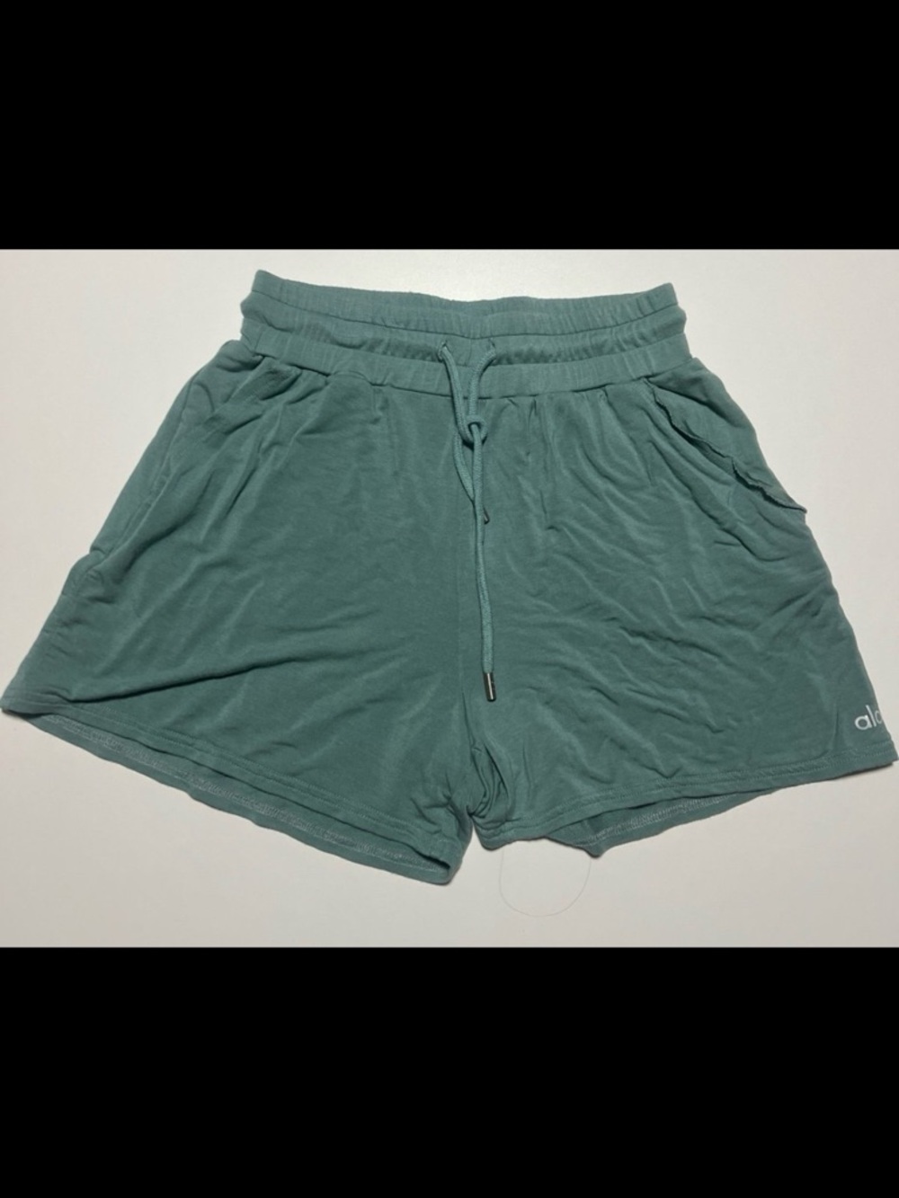 ALO Yoga Soft Drawstring Shorts in Seafoam Green